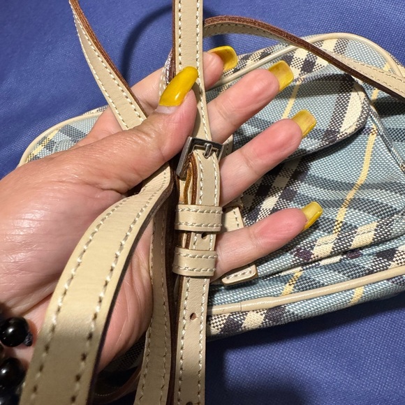 Burberry Plaid Crossbody Bag with Adjustable Strap - Picture 10 of 10